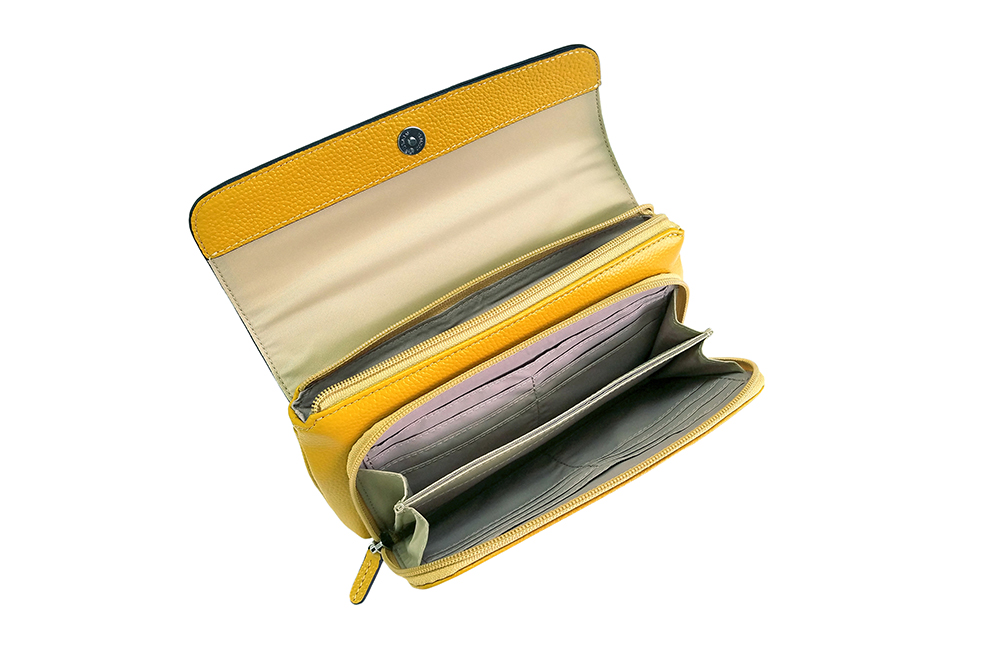 Mosaic Croco Wallet Bag
