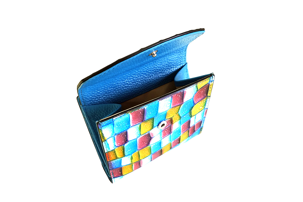 Mosaic Croco Folding Flap Purse